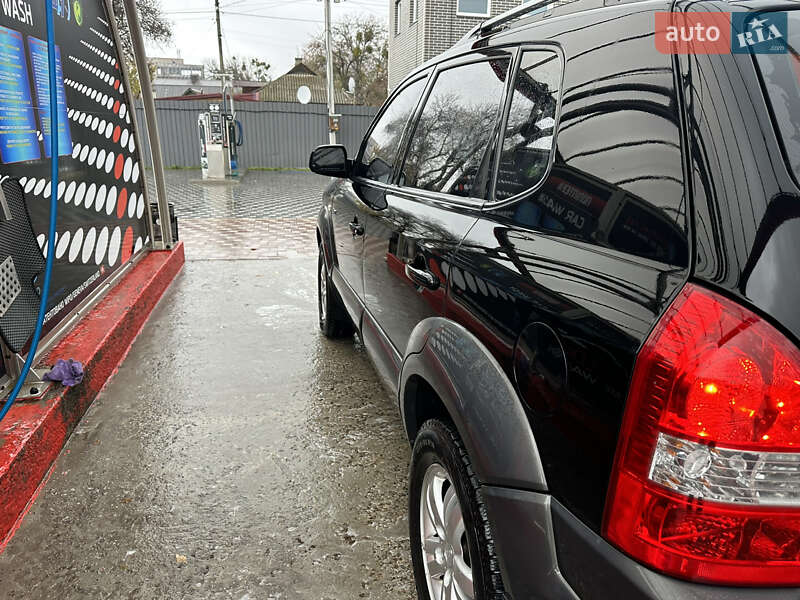 Внедорожник / Кроссовер Hyundai Tucson 2008 в Полтаве фото 10 Внедорожник / Кроссовер Hyundai Tucson 2008 в Полтаве