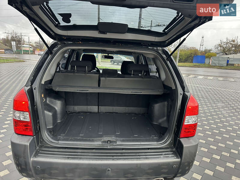 Внедорожник / Кроссовер Hyundai Tucson 2008 в Полтаве фото 32 Внедорожник / Кроссовер Hyundai Tucson 2008 в Полтаве