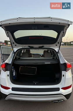 Внедорожник / Кроссовер Hyundai Tucson 2016 в Одессе