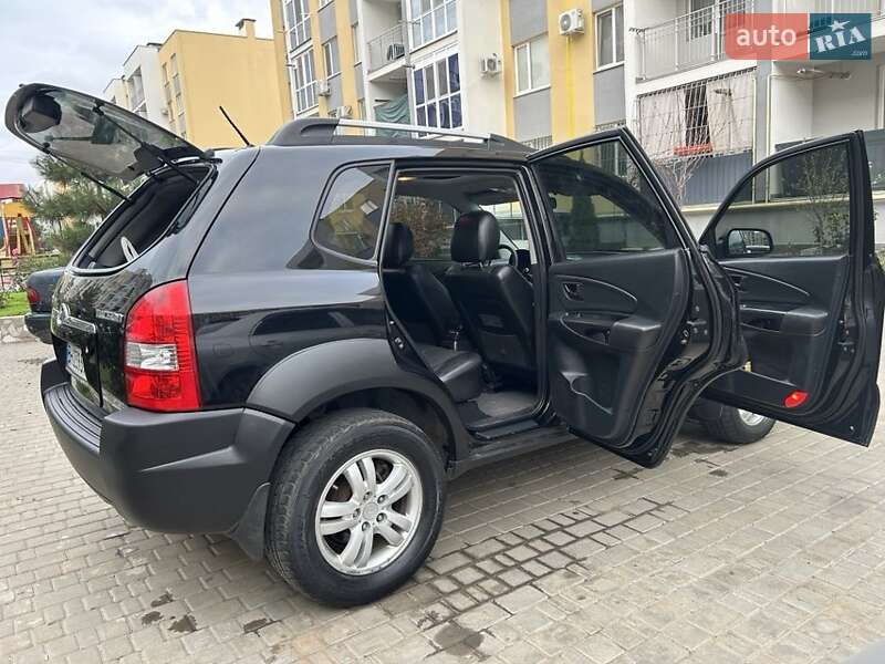 Внедорожник / Кроссовер Hyundai Tucson 2007 в Одессе фото 13 Внедорожник / Кроссовер Hyundai Tucson 2007 в Одессе