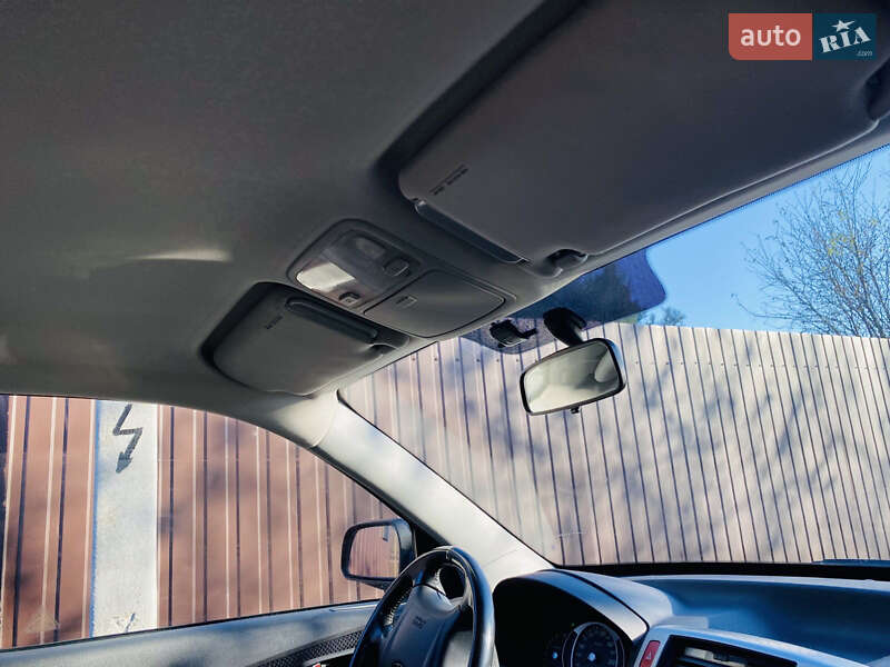 Внедорожник / Кроссовер Hyundai Tucson 2009 в Харькове фото 23 Внедорожник / Кроссовер Hyundai Tucson 2009 в Харькове