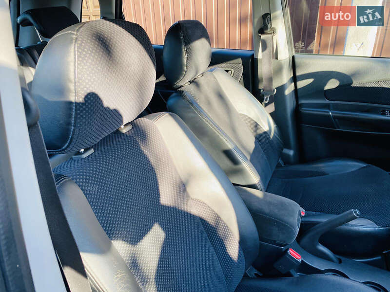 Внедорожник / Кроссовер Hyundai Tucson 2009 в Харькове фото 29 Внедорожник / Кроссовер Hyundai Tucson 2009 в Харькове