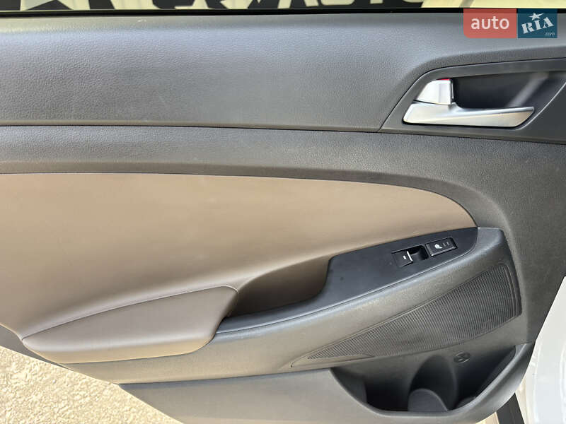 Позашляховик / Кросовер Hyundai Tucson 2019 в Києві фото 11 Позашляховик / Кросовер Hyundai Tucson 2019 в Києві