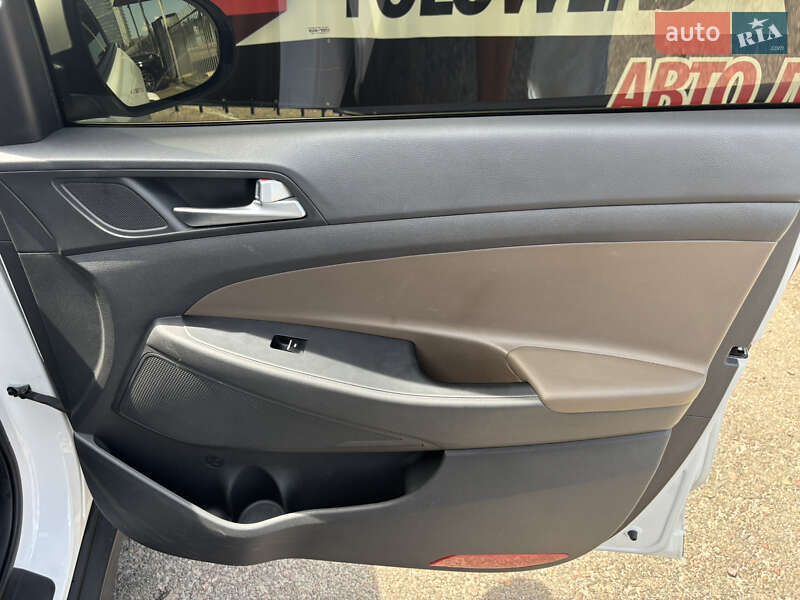 Позашляховик / Кросовер Hyundai Tucson 2019 в Києві фото 15 Позашляховик / Кросовер Hyundai Tucson 2019 в Києві