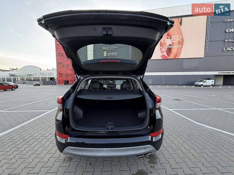 Внедорожник / Кроссовер Hyundai Tucson 2017 в Киеве фото 34 Внедорожник / Кроссовер Hyundai Tucson 2017 в Киеве