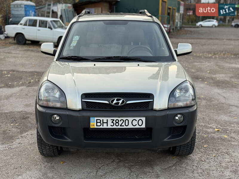 Внедорожник / Кроссовер Hyundai Tucson 2009 в Киеве фото 2 Внедорожник / Кроссовер Hyundai Tucson 2009 в Киеве