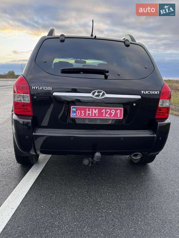Внедорожник / Кроссовер Hyundai Tucson 2008 в Мене фото 13 Внедорожник / Кроссовер Hyundai Tucson 2008 в Мене