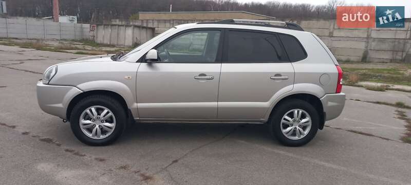 Внедорожник / Кроссовер Hyundai Tucson 2009 в Виннице