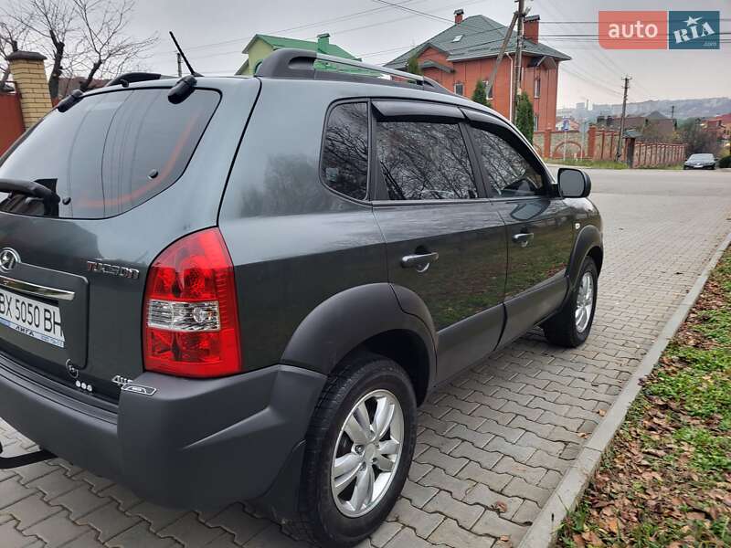 Позашляховик / Кросовер Hyundai Tucson 2012 в Хмельницькому фото 13 Позашляховик / Кросовер Hyundai Tucson 2012 в Хмельницькому