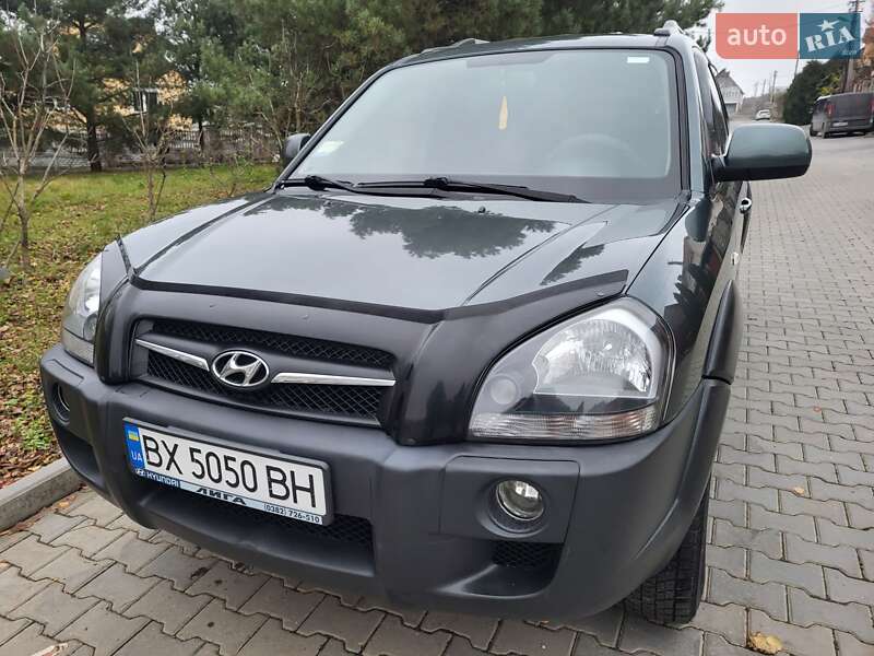 Позашляховик / Кросовер Hyundai Tucson 2012 в Хмельницькому фото 40 Позашляховик / Кросовер Hyundai Tucson 2012 в Хмельницькому