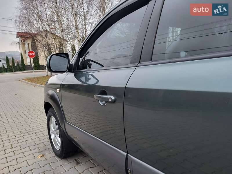 Позашляховик / Кросовер Hyundai Tucson 2012 в Хмельницькому фото 117 Позашляховик / Кросовер Hyundai Tucson 2012 в Хмельницькому