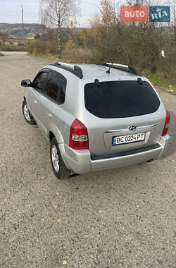 Внедорожник / Кроссовер Hyundai Tucson 2008 в Новом Роздоле