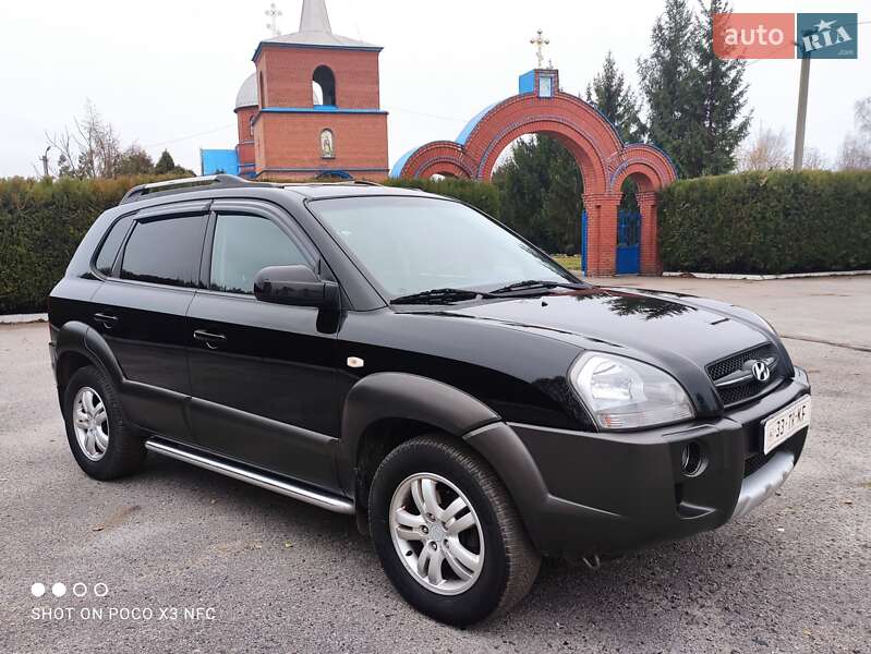 Внедорожник / Кроссовер Hyundai Tucson 2007 в Змиеве фото 3 Внедорожник / Кроссовер Hyundai Tucson 2007 в Змиеве