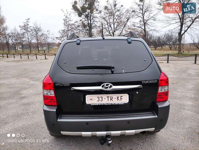 Внедорожник / Кроссовер Hyundai Tucson 2007 в Змиеве фото 52 Внедорожник / Кроссовер Hyundai Tucson 2007 в Змиеве