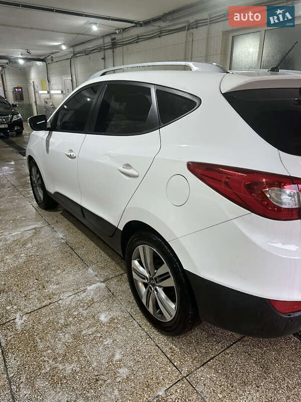 Внедорожник / Кроссовер Hyundai Tucson 2014 в Новомосковске фото 51 Внедорожник / Кроссовер Hyundai Tucson 2014 в Новомосковске