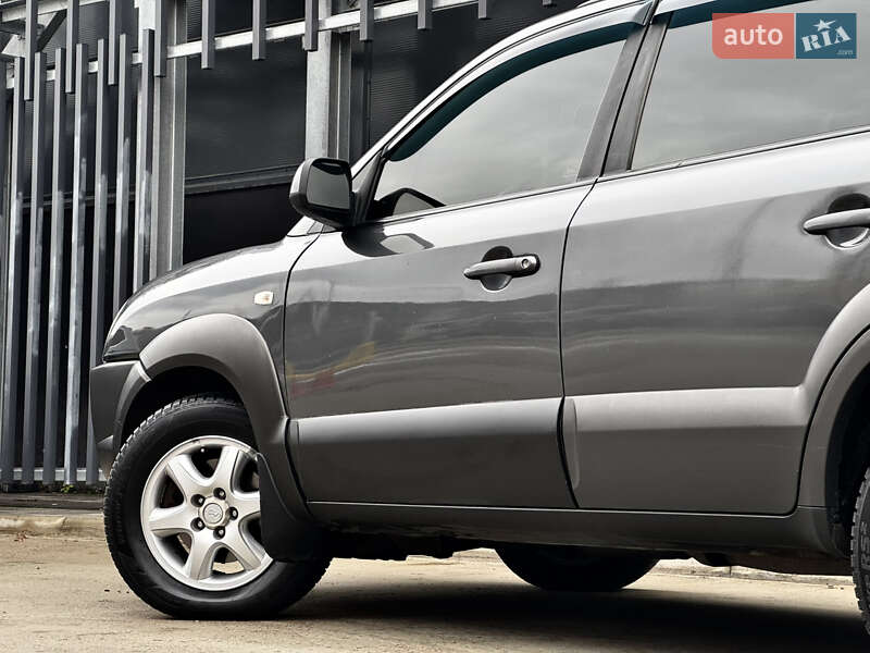 Внедорожник / Кроссовер Hyundai Tucson 2008 в Киеве фото 9 Внедорожник / Кроссовер Hyundai Tucson 2008 в Киеве
