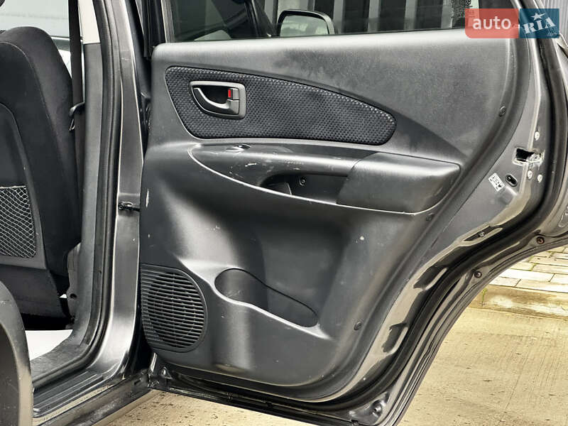 Внедорожник / Кроссовер Hyundai Tucson 2008 в Киеве фото 27 Внедорожник / Кроссовер Hyundai Tucson 2008 в Киеве