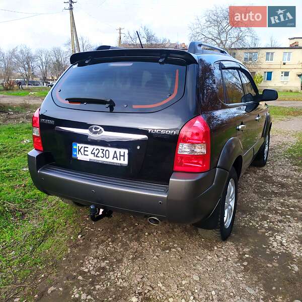 Внедорожник / Кроссовер Hyundai Tucson 2008 в Кривом Роге