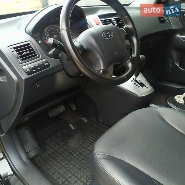 Внедорожник / Кроссовер Hyundai Tucson 2008 в Кривом Роге