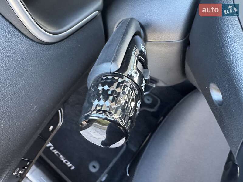 Внедорожник / Кроссовер Hyundai Tucson 2023 в Киеве