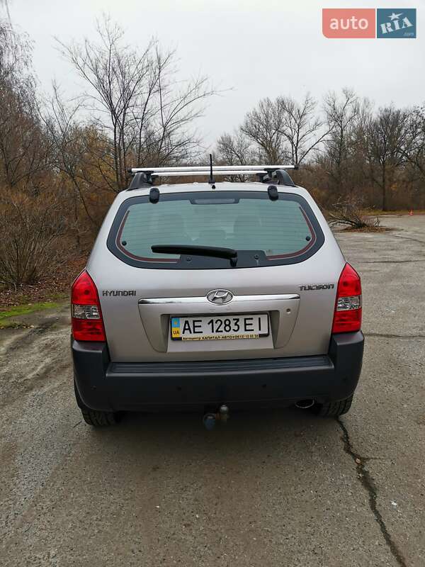 Внедорожник / Кроссовер Hyundai Tucson 2006 в Днепре