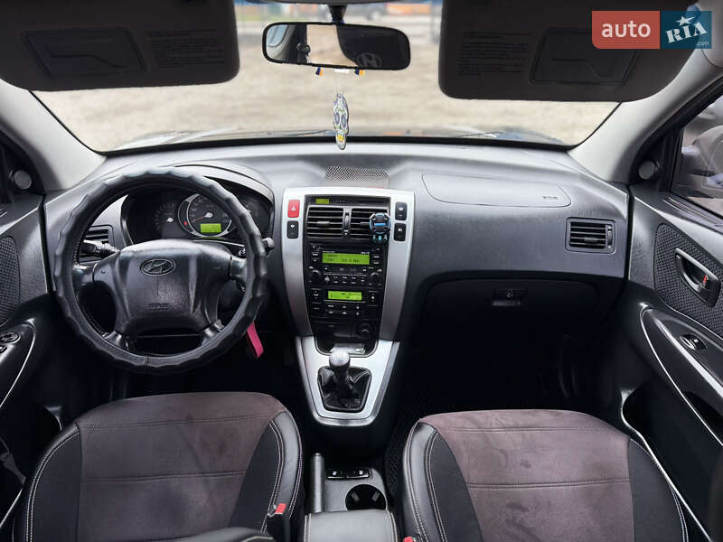 Внедорожник / Кроссовер Hyundai Tucson 2008 в Мене