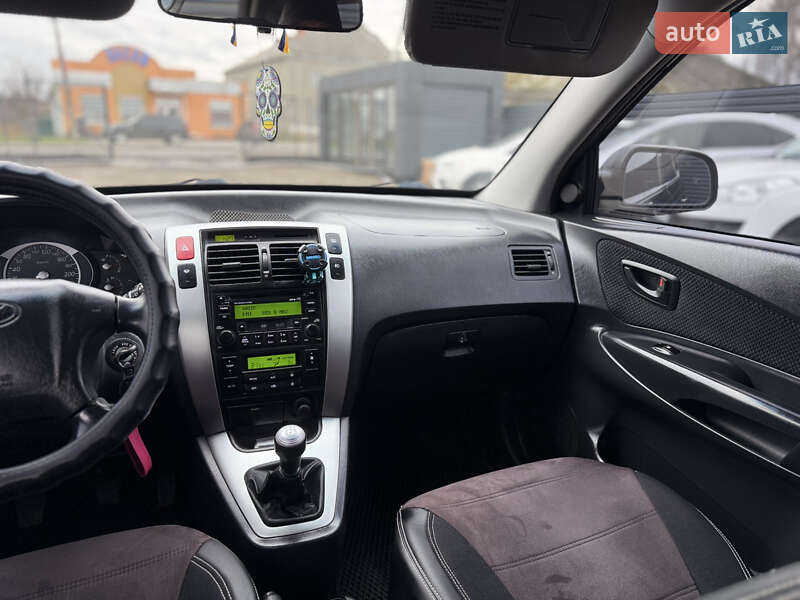 Внедорожник / Кроссовер Hyundai Tucson 2008 в Мене