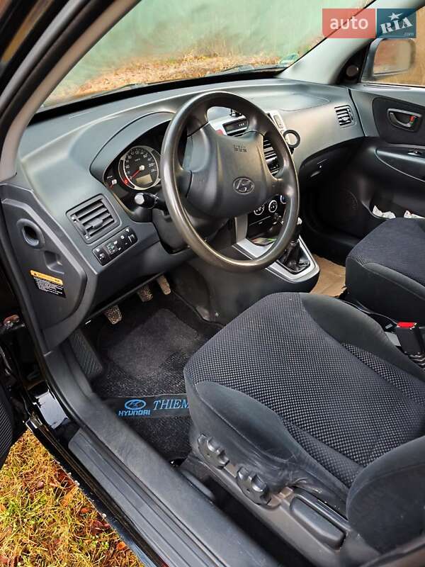 Внедорожник / Кроссовер Hyundai Tucson 2006 в Косове