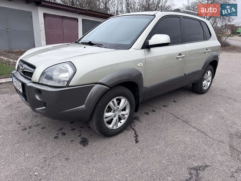 Внедорожник / Кроссовер Hyundai Tucson 2008 в Жмеринке фото Внедорожник / Кроссовер Hyundai Tucson 2008 в Жмеринке