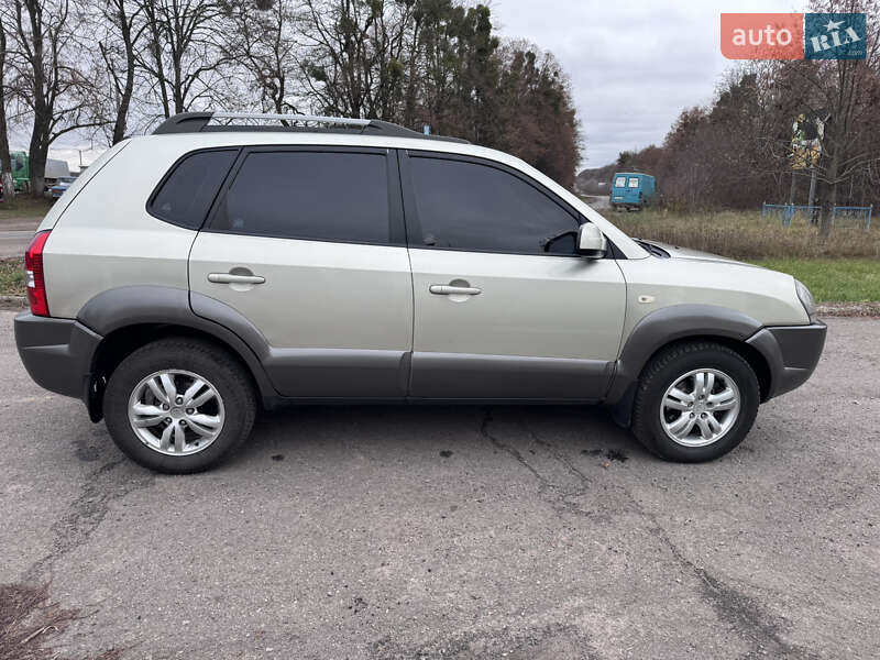 Внедорожник / Кроссовер Hyundai Tucson 2008 в Жмеринке фото 9 Внедорожник / Кроссовер Hyundai Tucson 2008 в Жмеринке