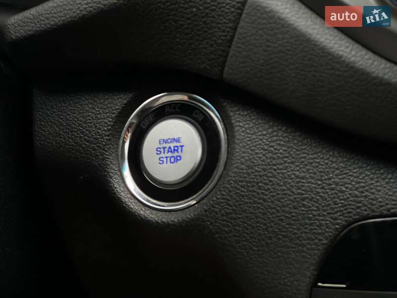 Внедорожник / Кроссовер Hyundai Tucson 2016 в Киеве