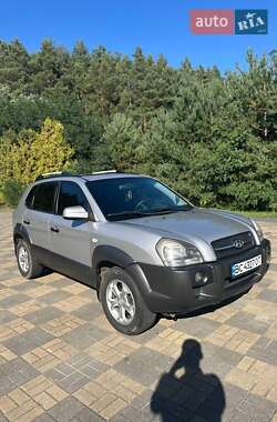 Внедорожник / Кроссовер Hyundai Tucson 2008 в Судовой Вишне