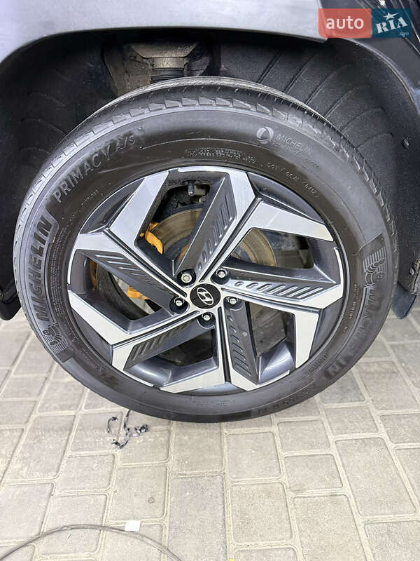 Внедорожник / Кроссовер Hyundai Tucson 2021 в Киеве