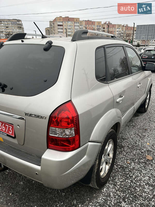 Внедорожник / Кроссовер Hyundai Tucson 2007 в Ровно