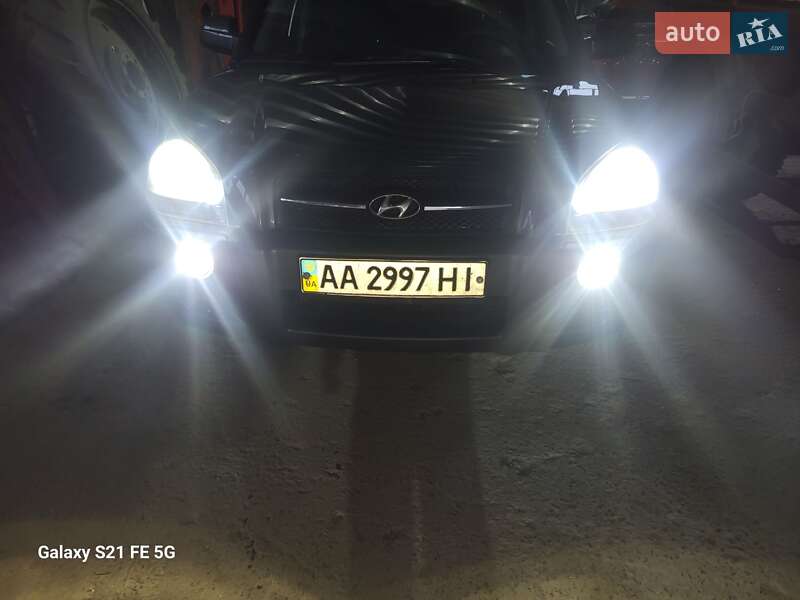 Внедорожник / Кроссовер Hyundai Tucson 2008 в Ирпене