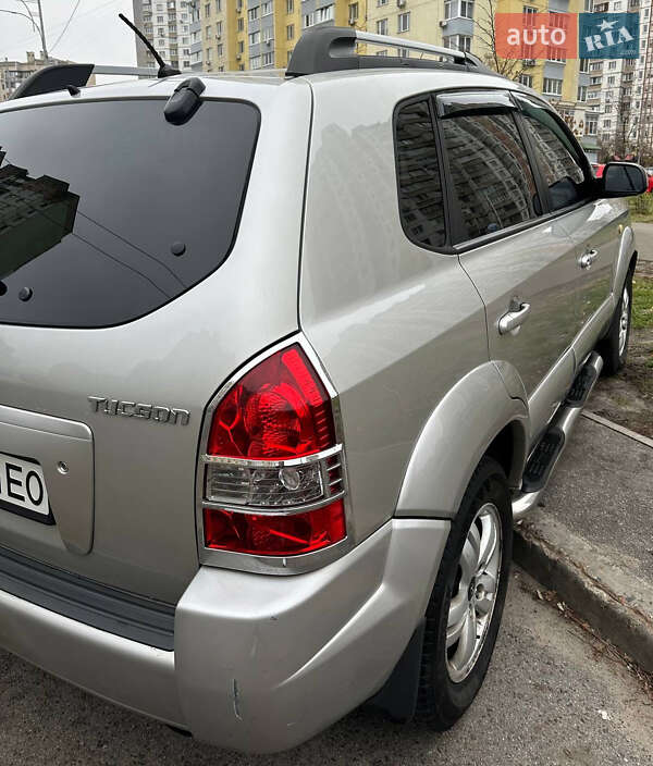 Внедорожник / Кроссовер Hyundai Tucson 2008 в Киеве фото 2 Внедорожник / Кроссовер Hyundai Tucson 2008 в Киеве