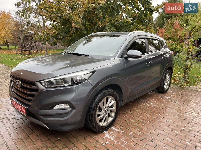 Внедорожник / Кроссовер Hyundai Tucson 2015 в Борисполе