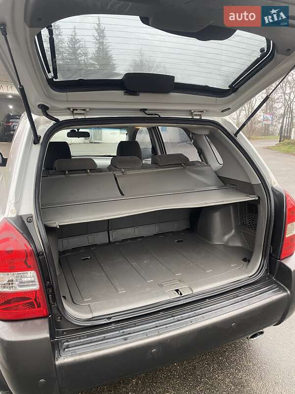 Внедорожник / Кроссовер Hyundai Tucson 2006 в Звенигородке фото 14 Внедорожник / Кроссовер Hyundai Tucson 2006 в Звенигородке