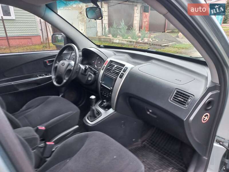 Позашляховик / Кросовер Hyundai Tucson 2007 в Шостці