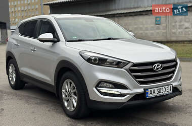 Позашляховик / Кросовер Hyundai Tucson 2017 в Києві