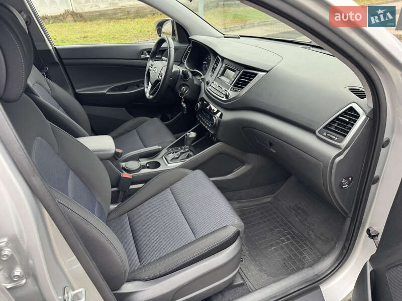 Внедорожник / Кроссовер Hyundai Tucson 2017 в Киеве