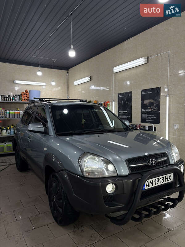 Внедорожник / Кроссовер Hyundai Tucson 2007 в Житомире