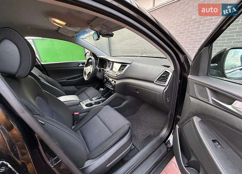 Внедорожник / Кроссовер Hyundai Tucson 2017 в Киеве