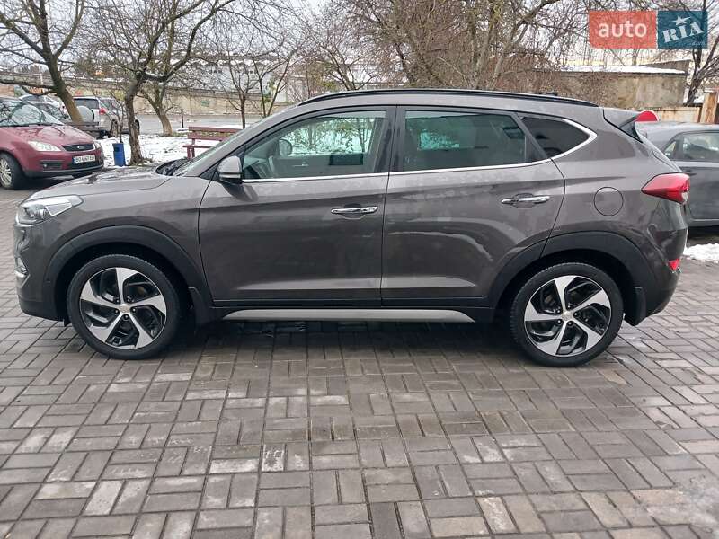 Внедорожник / Кроссовер Hyundai Tucson 2017 в Львове