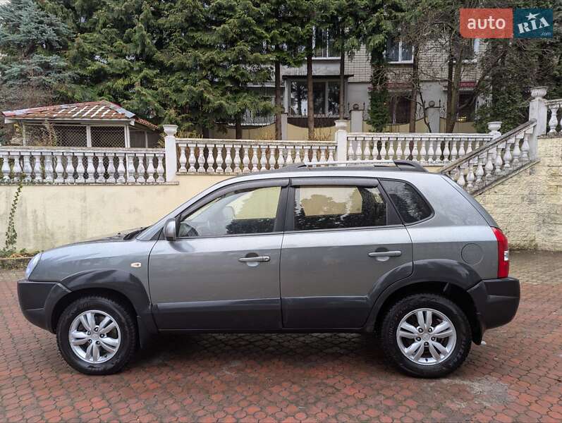 Внедорожник / Кроссовер Hyundai Tucson 2011 в Ровно фото 6 Внедорожник / Кроссовер Hyundai Tucson 2011 в Ровно