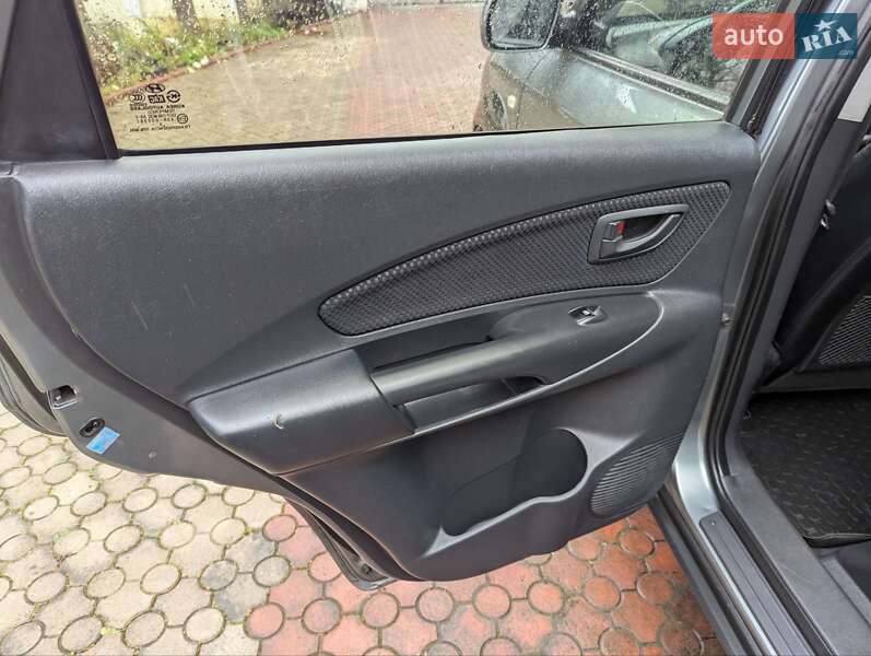 Внедорожник / Кроссовер Hyundai Tucson 2011 в Ровно фото 20 Внедорожник / Кроссовер Hyundai Tucson 2011 в Ровно