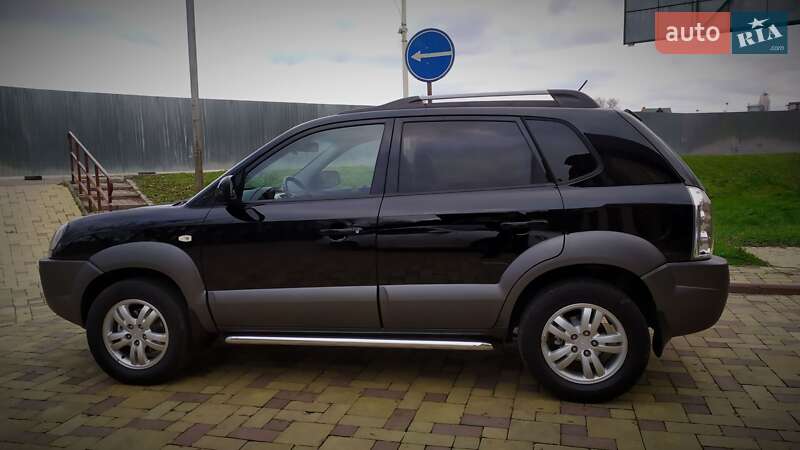 Внедорожник / Кроссовер Hyundai Tucson 2007 в Кременчуге