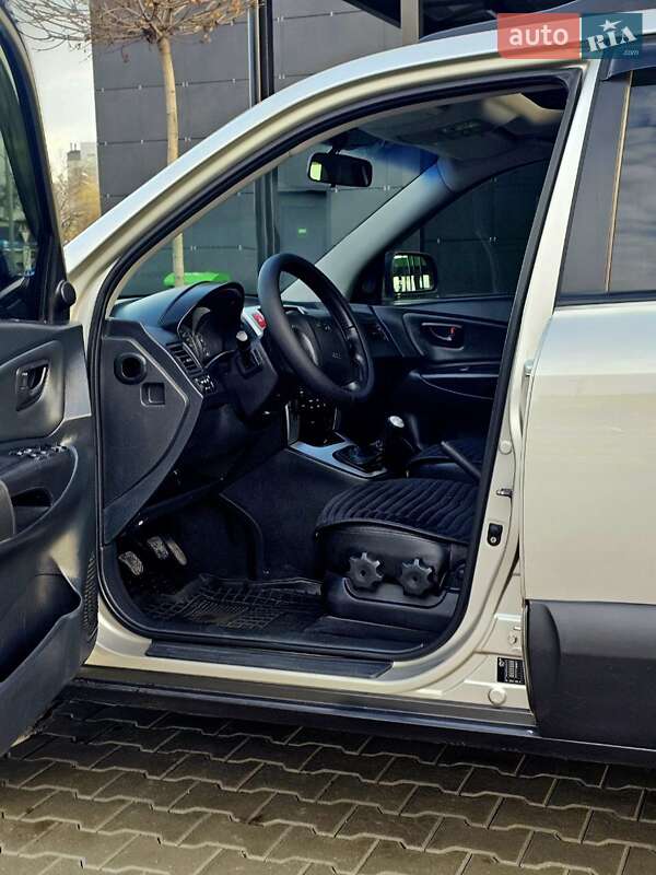 Внедорожник / Кроссовер Hyundai Tucson 2007 в Днепре