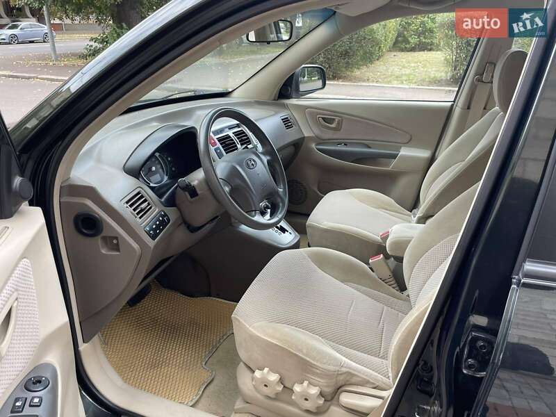 Внедорожник / Кроссовер Hyundai Tucson 2006 в Черкассах фото 2 Внедорожник / Кроссовер Hyundai Tucson 2006 в Черкассах