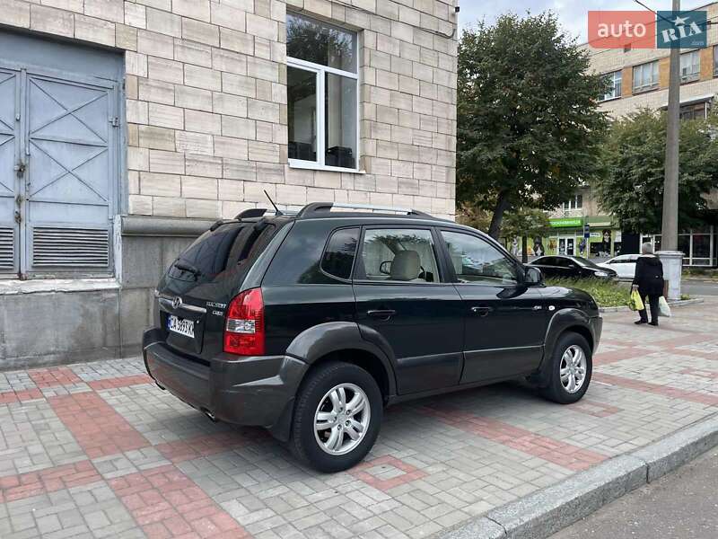Внедорожник / Кроссовер Hyundai Tucson 2006 в Черкассах фото 5 Внедорожник / Кроссовер Hyundai Tucson 2006 в Черкассах